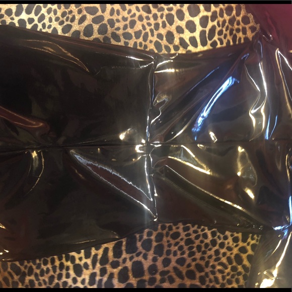 Patent romper - Picture 4 of 5